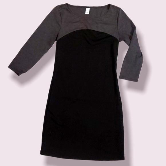 Old Navy Black & Gray Color Block Mini Dress - Picture 1 of 4